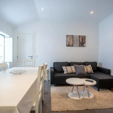 T3 Abegoarias Filipe Do Canto 公寓 *