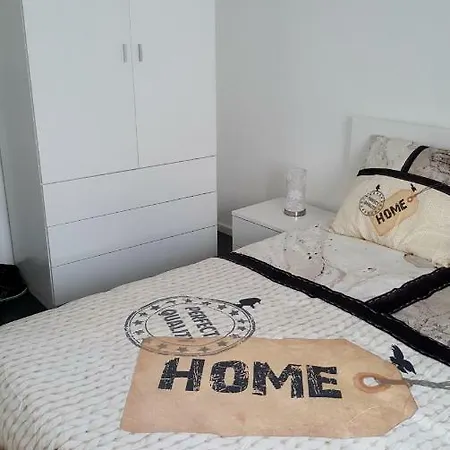 Apartamento T3 Abegoarias Filipe Do Canto Nazaré