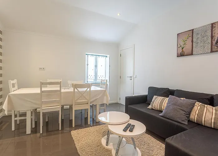 T3 Abegoarias Filipe Do Canto * Nazaré